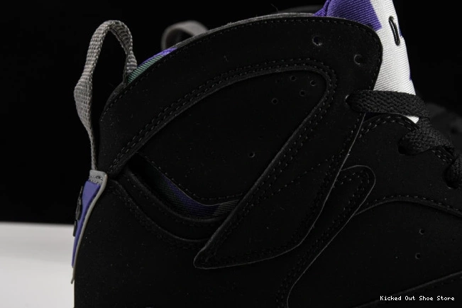 Kick Theory Jordan 7 Air Bucks 304775-053 Retro Ray Allen 0722